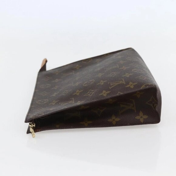 Louis Vuitton Monogram Toiletry Pouch 26 – OLIVER LOUIS VUITTON Monogram Poche Toilette 26 Pouch M47542 LV Auth 145045